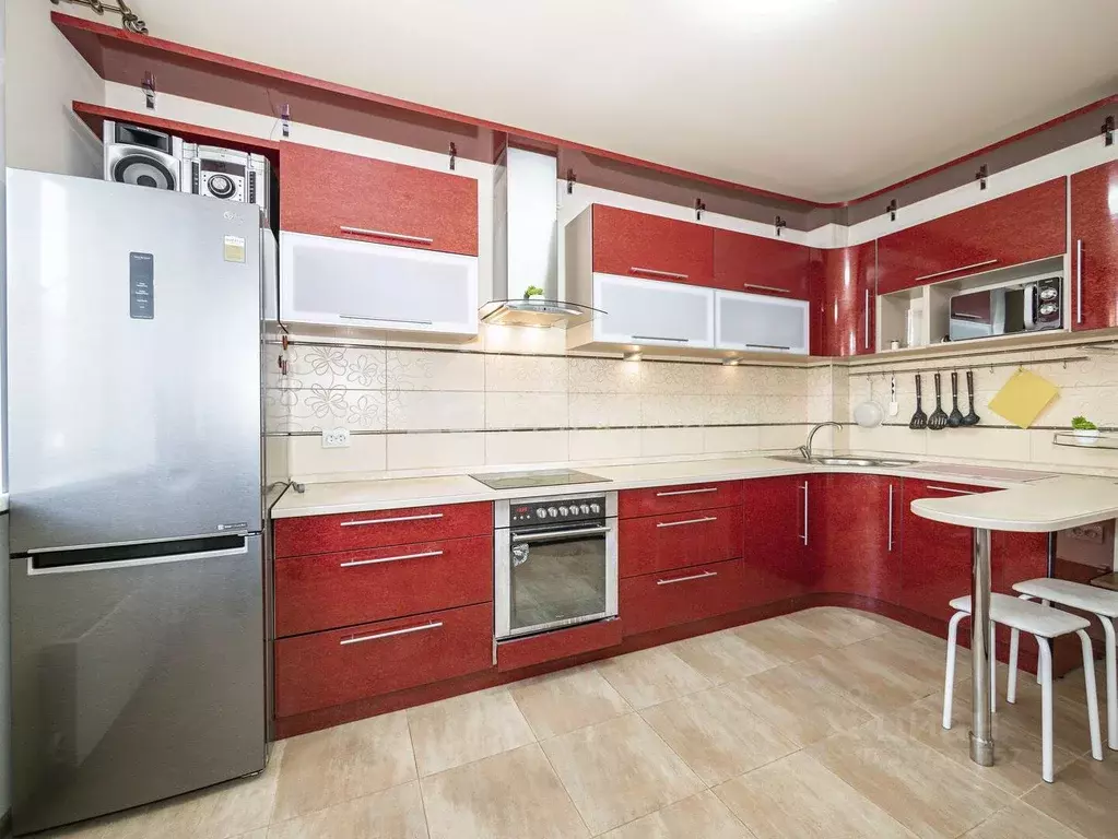 3-к кв. Новосибирская область, Новосибирск ул. Тюленина, 12 (81.1 м) - Фото 0