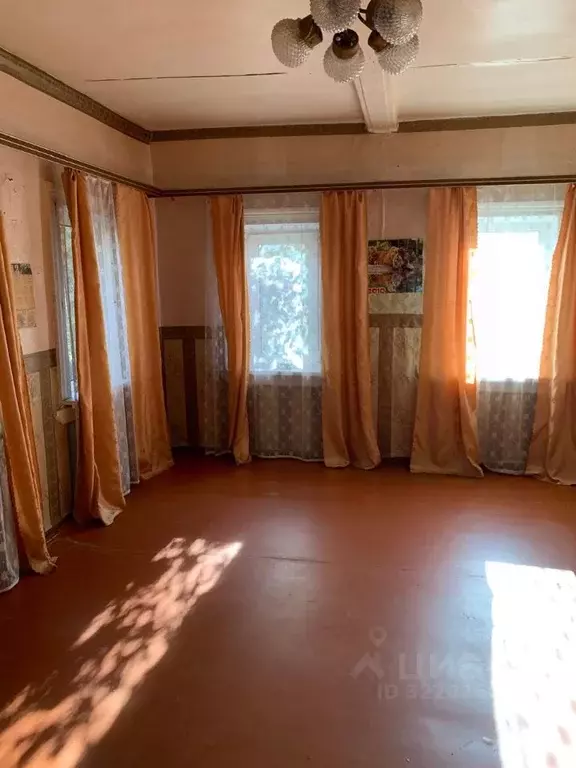 Дом в Самарская область, Октябрьск ул. Баха (28 м) - Фото 1