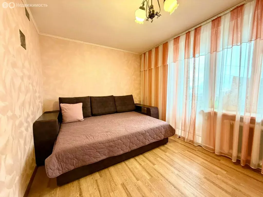 2-комнатная квартира: Брянск, улица Брянского Фронта, 18/1 (50.7 м) - Фото 1