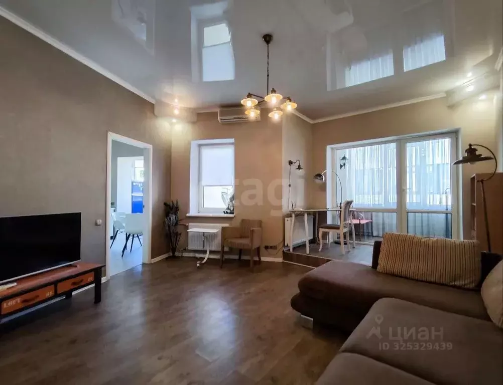 2-к кв. Крым, Симферополь ул. Петропавловская (58.0 м) - Фото 1