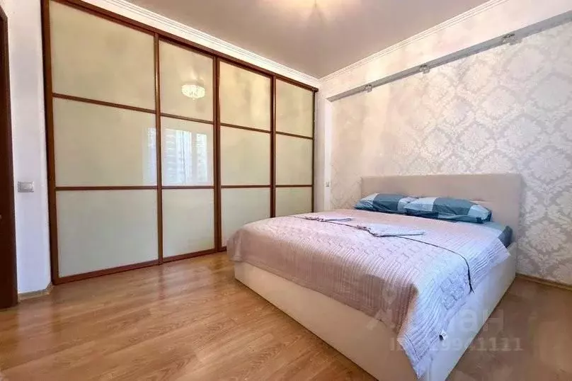 3-к кв. Татарстан, Казань ул. Сибгата Хакима, 37 (80.0 м) - Фото 1
