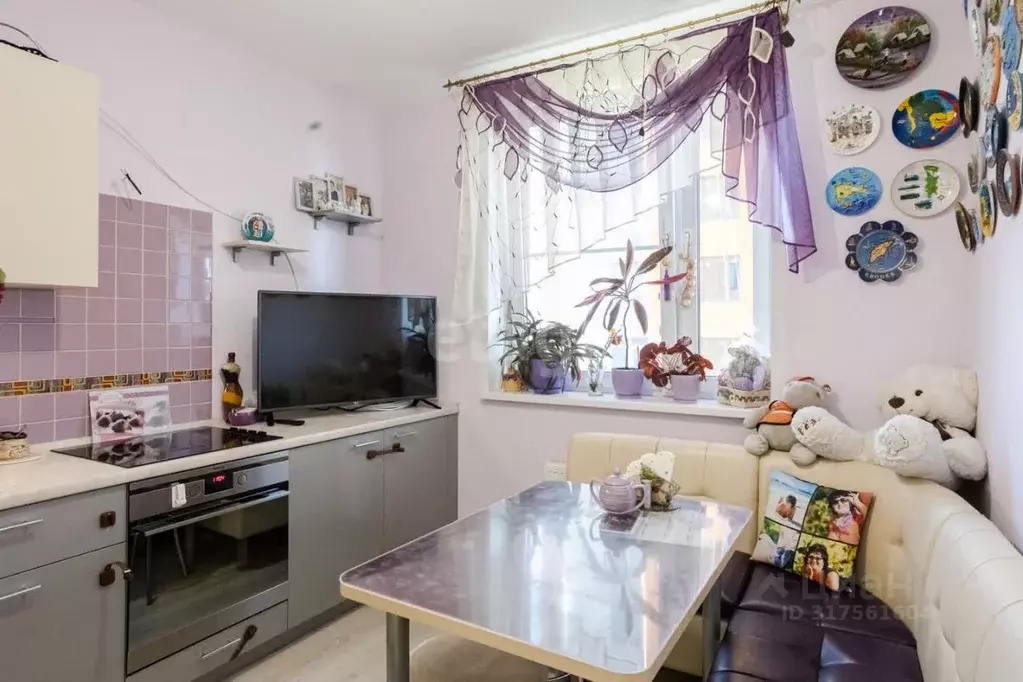 3-к кв. Свердловская область, Екатеринбург ул. Шолохова, 2/2 (64.0 м) - Фото 1