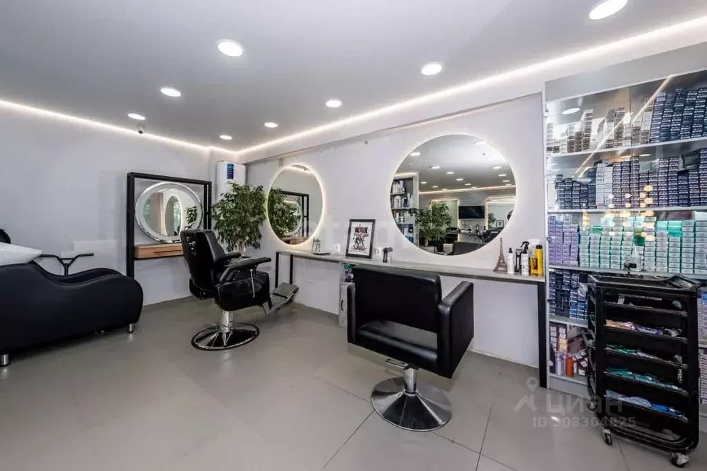 Помещение свободного назначения в Вологодская область, Череповец ул. ... - Фото 1