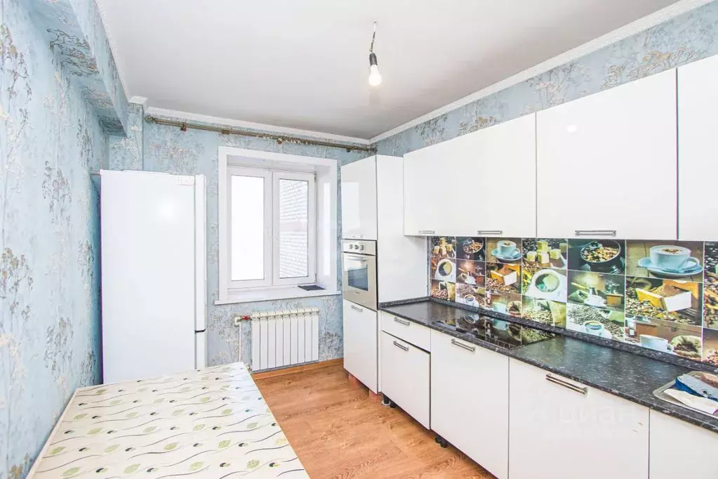 2-к кв. Бурятия, Улан-Удэ ул. Сахьяновой, 23А (59.0 м) - Фото 1