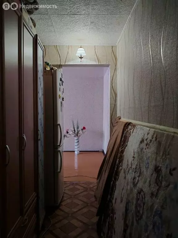 2-комнатная квартира: Усолье-Сибирское, Интернациональная улица, 16 ... - Фото 2