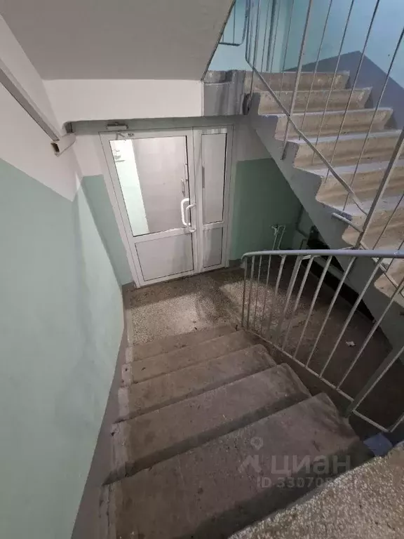 3-к кв. Свердловская область, Екатеринбург Вторчермет жилрайон, ул. ... - Фото 2