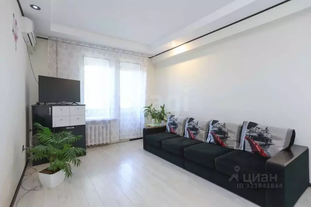 3-к кв. Хабаровский край, Хабаровск Краснореченская ул., 60 (89.2 м) - Фото 1