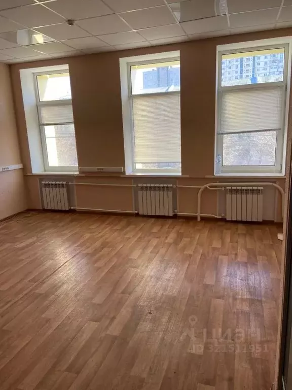 Офис в Волгоградская область, Волгоград Козловская ул., 54 (108 м) - Фото 1