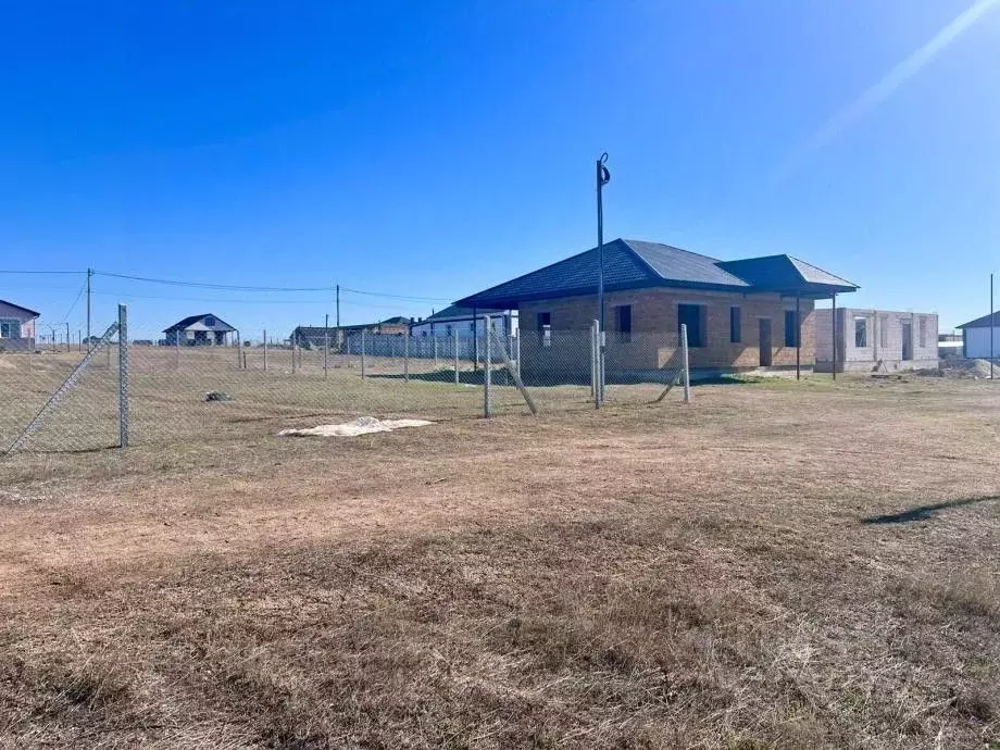 Участок в Крым, Симферопольский район, Родниковское с/пос, с. Новый ... - Фото 2