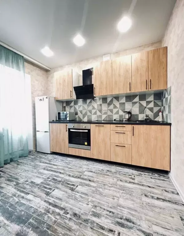 1-к кв. Татарстан, Казань ул. Чингиза Айтматова, 13к2 (41.0 м) - Фото 1
