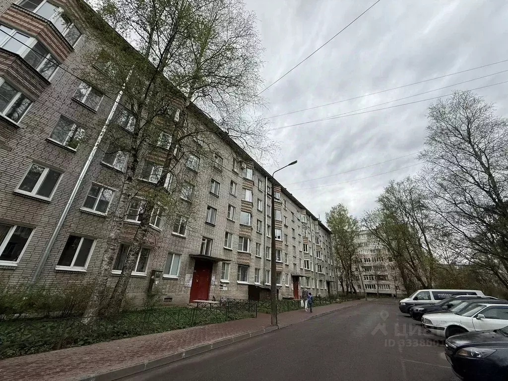 2-к кв. Ленинградская область, Гатчина ул. Хохлова, 17 (42.0 м) - Фото 2