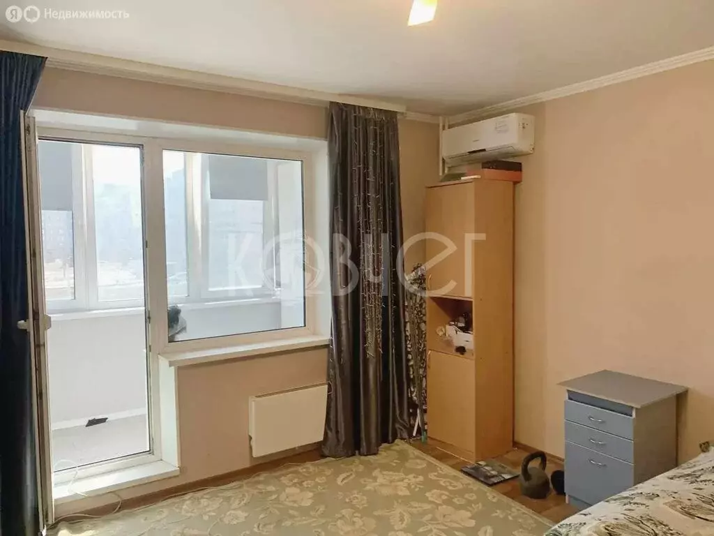 1-комнатная квартира: Курган, жилой район Заозёрный, 4-й микрорайон, ... - Фото 2