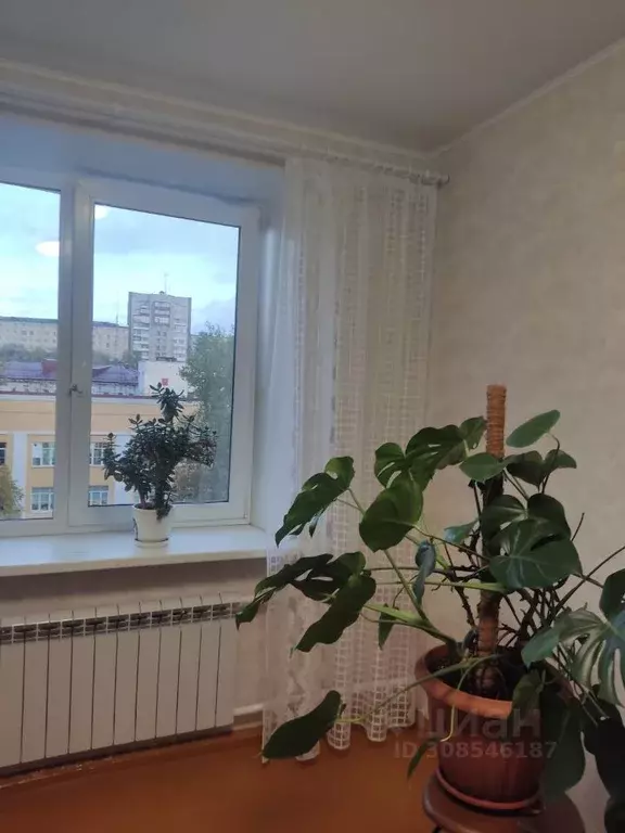 3-к кв. Мурманская область, Мурманск просп. Ленина, 68 (63.0 м) - Фото 1