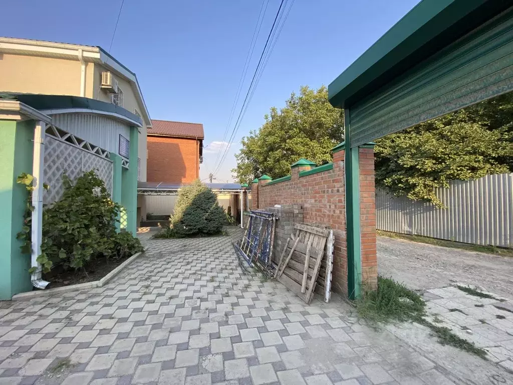 Дом в Ростовская область, Ростов-на-Дону Зрелищная ул. (190 м) - Фото 1