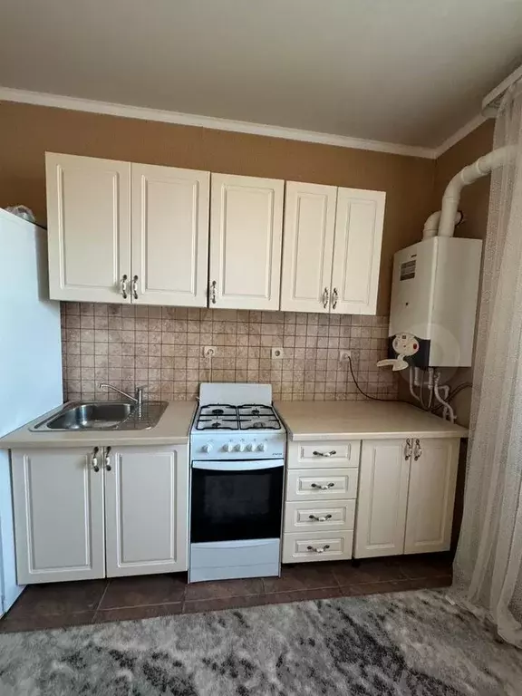 1-к. квартира, 40 м, 12/13 эт. - Фото 1