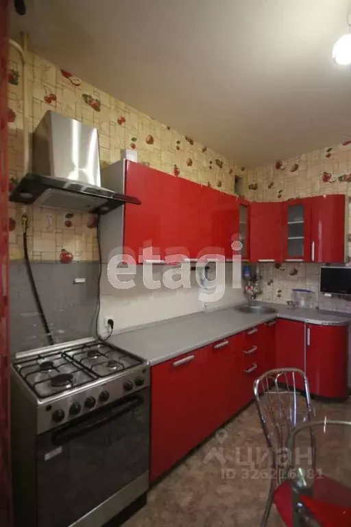 2-к кв. Ямало-Ненецкий АО, Новый Уренгой Юбилейный мкр, 5/2А (73.0 м) - Фото 1