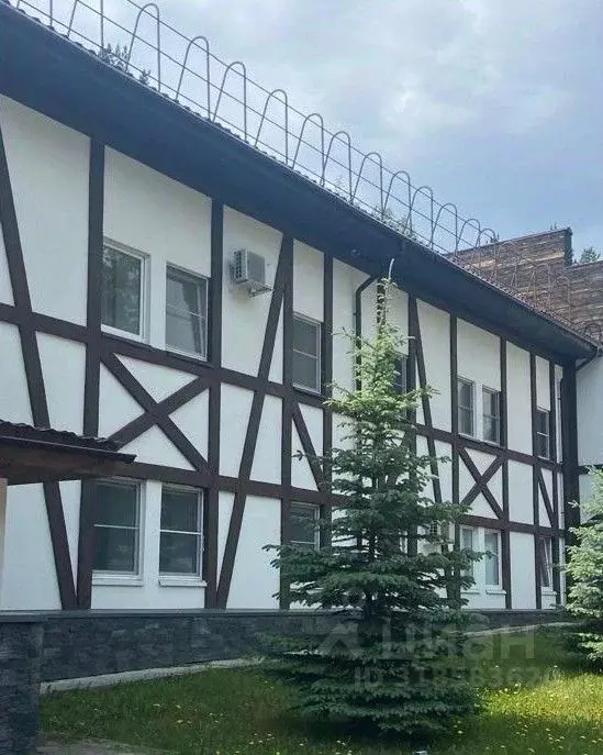 Студия Челябинская область, Чебаркуль ул. Энергетиков, 6 (16.0 м) - Фото 0