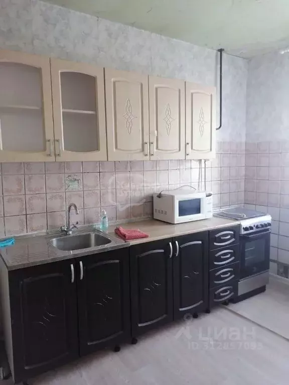 3-к кв. Владимирская область, Владимир ул. Комиссарова, 1б (65.0 м) - Фото 1