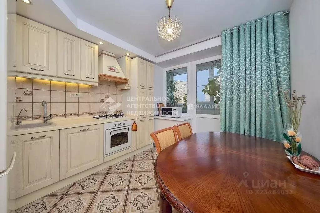 3-к кв. Рязанская область, Рязань ул. Сельских Строителей, 6к5 (80.5 ... - Фото 1