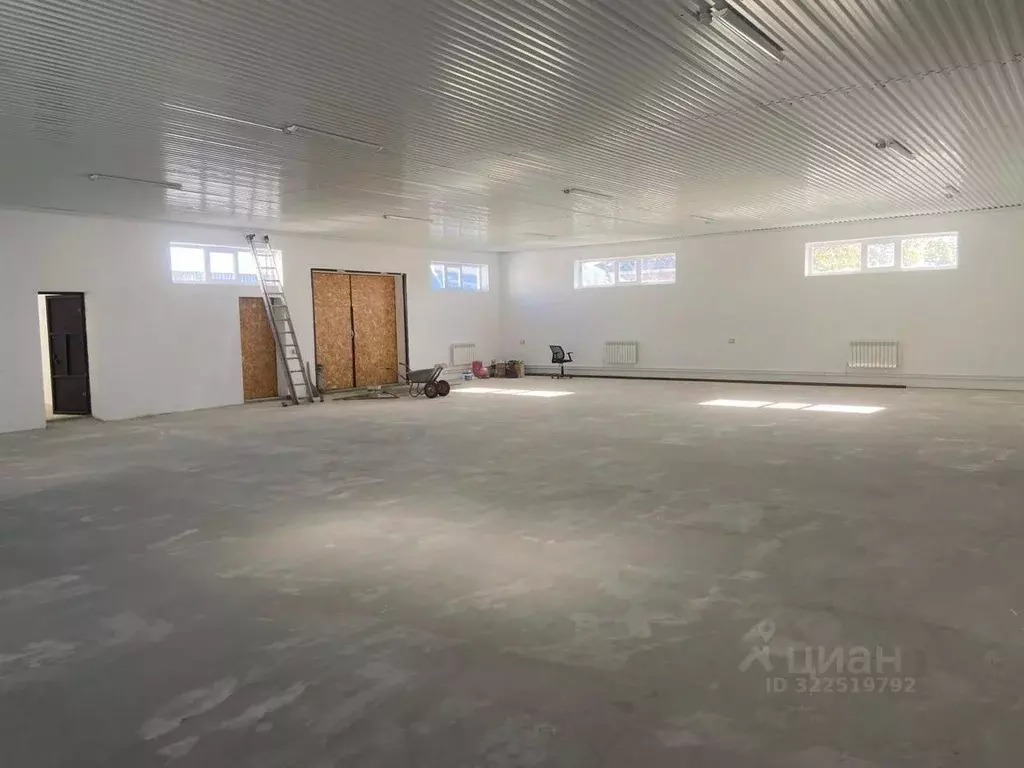 Производственное помещение в Волгоградская область, Волгоград Рабочий ... - Фото 1