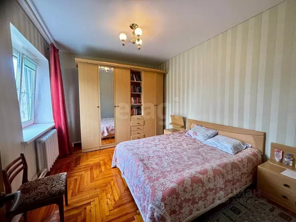 Дом в Калмыкия, Элиста Партизанская ул., 41А (208 м) - Фото 2