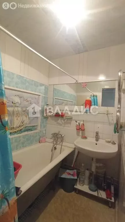 3-комнатная квартира: Пенза, улица Бородина, 21 (66.4 м) - Фото 1