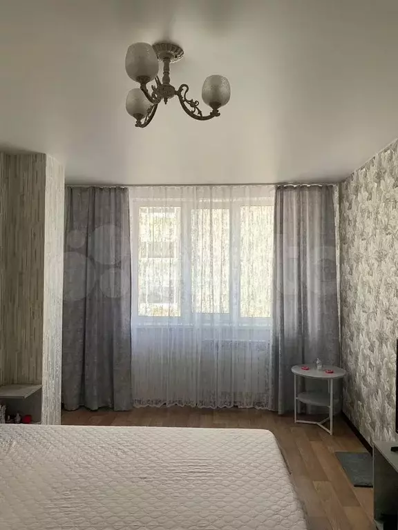 1-к. квартира, 33 м, 8/10 эт. - Фото 0