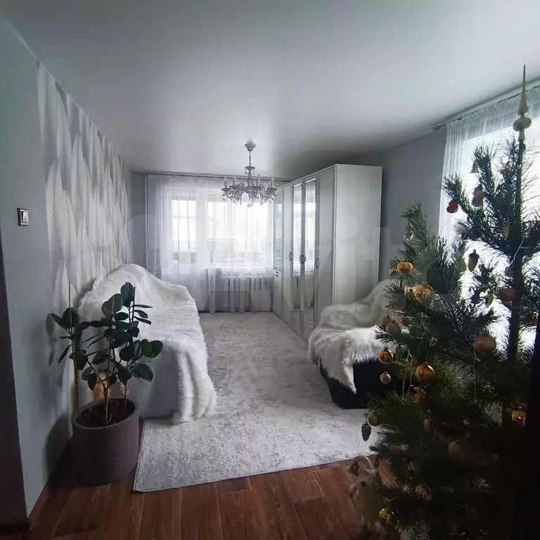 3-к. квартира, 60 м, 1/5 эт. - Фото 0