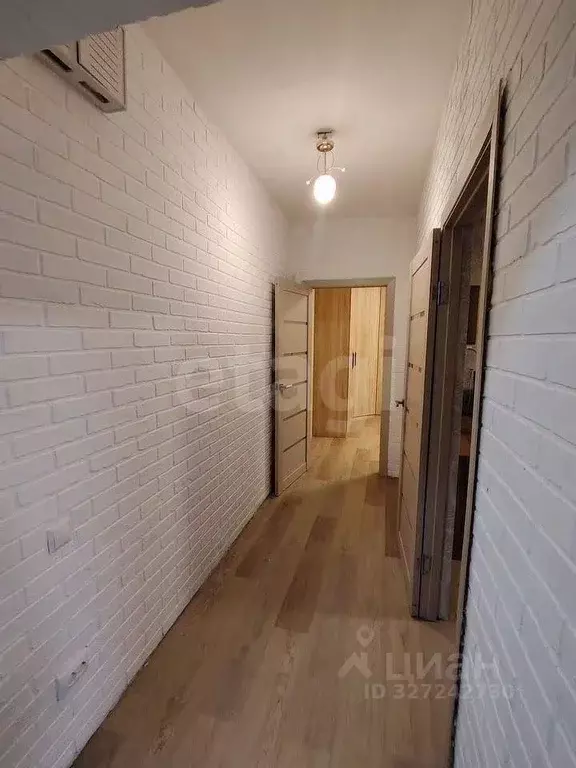 2-к кв. Ямало-Ненецкий АО, Новый Уренгой Строителей мкр, 5/1 (57.1 м) - Фото 1