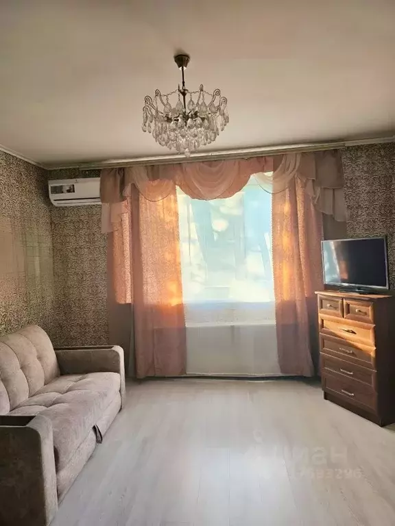 Комната Москва ул. Корнейчука, 39 (17.1 м) - Фото 1