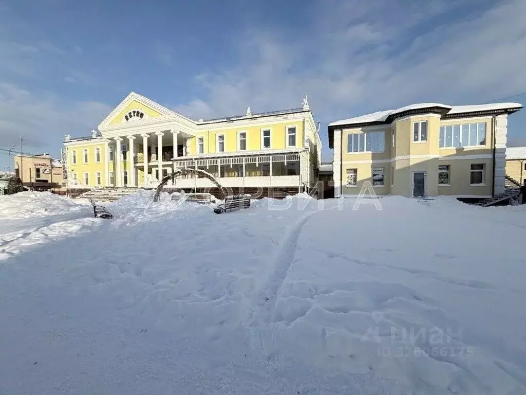 Помещение свободного назначения в Тюменская область, Ялуторовск ул. ... - Фото 1