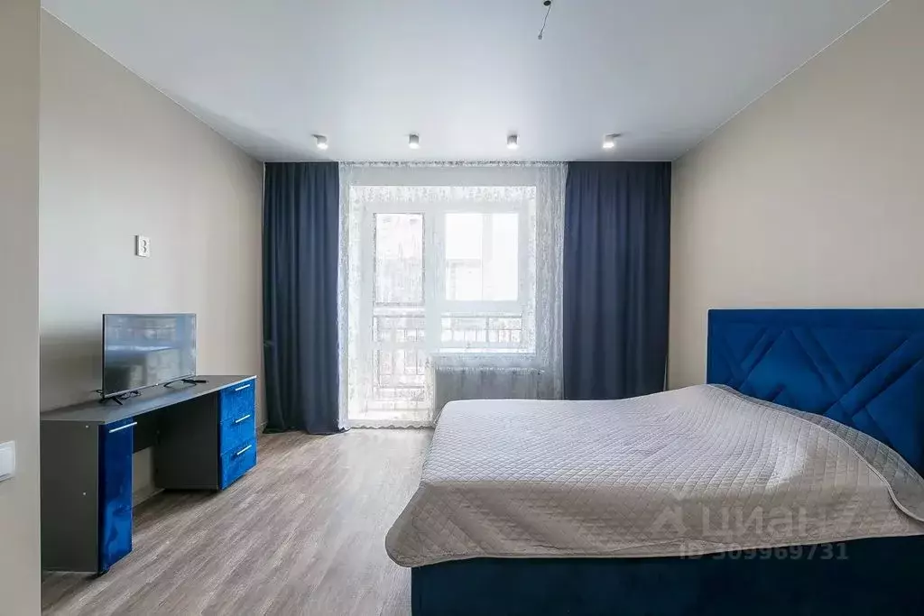 1-к кв. Тюменская область, Тюмень ул. Тимофея Кармацкого, 11 (44.0 м) - Фото 0