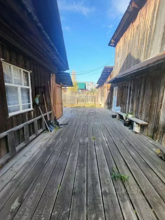 Дом в Свердловская область, Краснотурьинск муниципальный округ, пос. ... - Фото 2