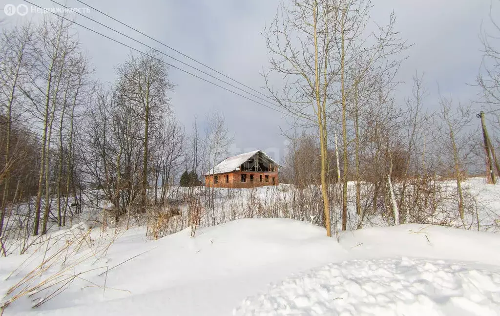 Дом в посёлок Зональная Станция, Октябрьский переулок (200 м) - Фото 1