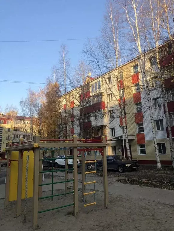 3-к кв. Ханты-Мансийский АО, Нефтеюганск 2-й мкр, 10 (61.0 м) - Фото 0