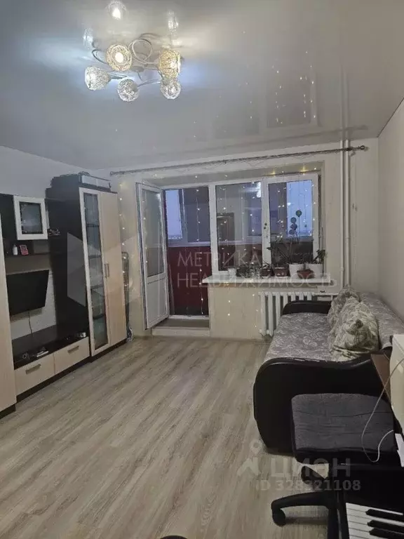 1-к кв. Тюменская область, Тюмень ул. Избышева, 8 (38.9 м) - Фото 1