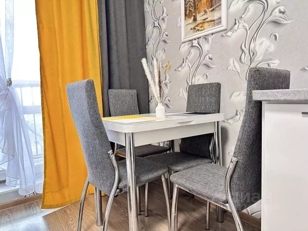 2-к кв. Иркутская область, Иркутск проезд Юрия Тена, 27 (48.0 м) - Фото 0