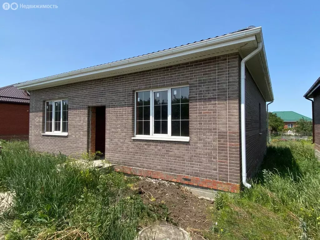 Дом в село Большие Салы, улица Танкистов, 12 (105 м) - Фото 1