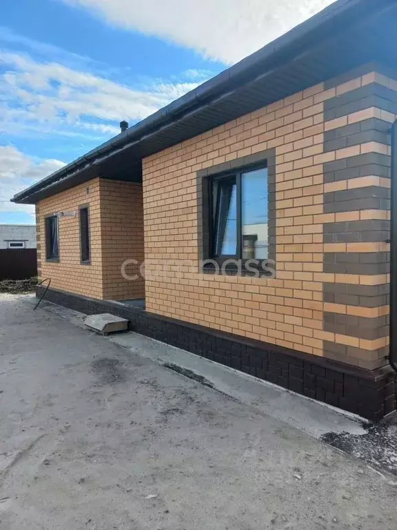 Дом в Тюменская область, Тюмень Салаирский тракт, 3-й км (120 м) - Фото 1