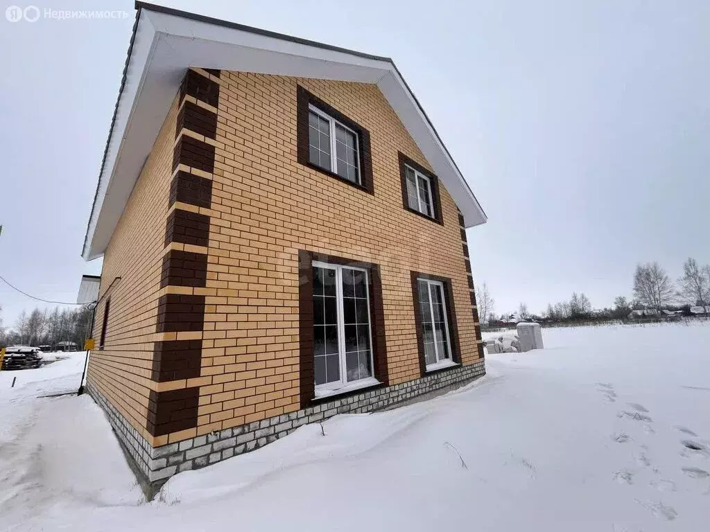 Дом в село Большой Хомутец, Рябиновая улица (129.8 м) - Фото 1