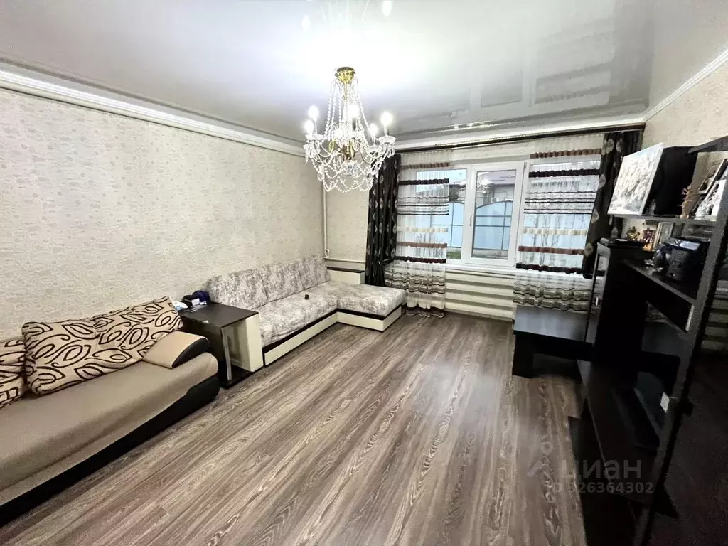 Дом в Краснодарский край, Кавказский район, Имени Максима Горького ... - Фото 1