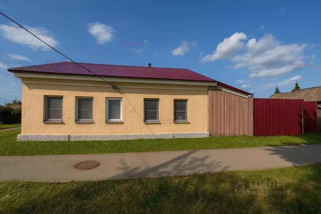 Дом в Свердловская область, Алапаевск ул. 40 лет Октября, 16 (68 м) - Фото 1