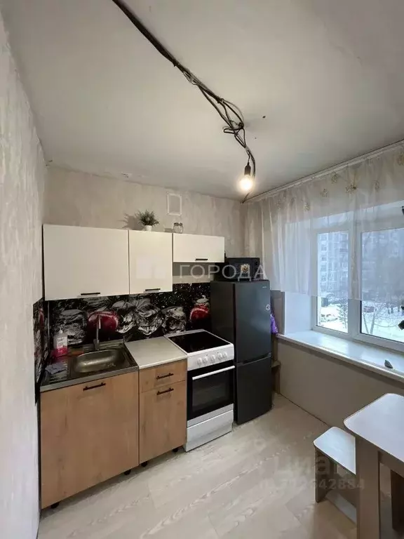 1-к кв. Кемеровская область, Новокузнецк Трестовский пер., 1 (29.7 м) - Фото 0