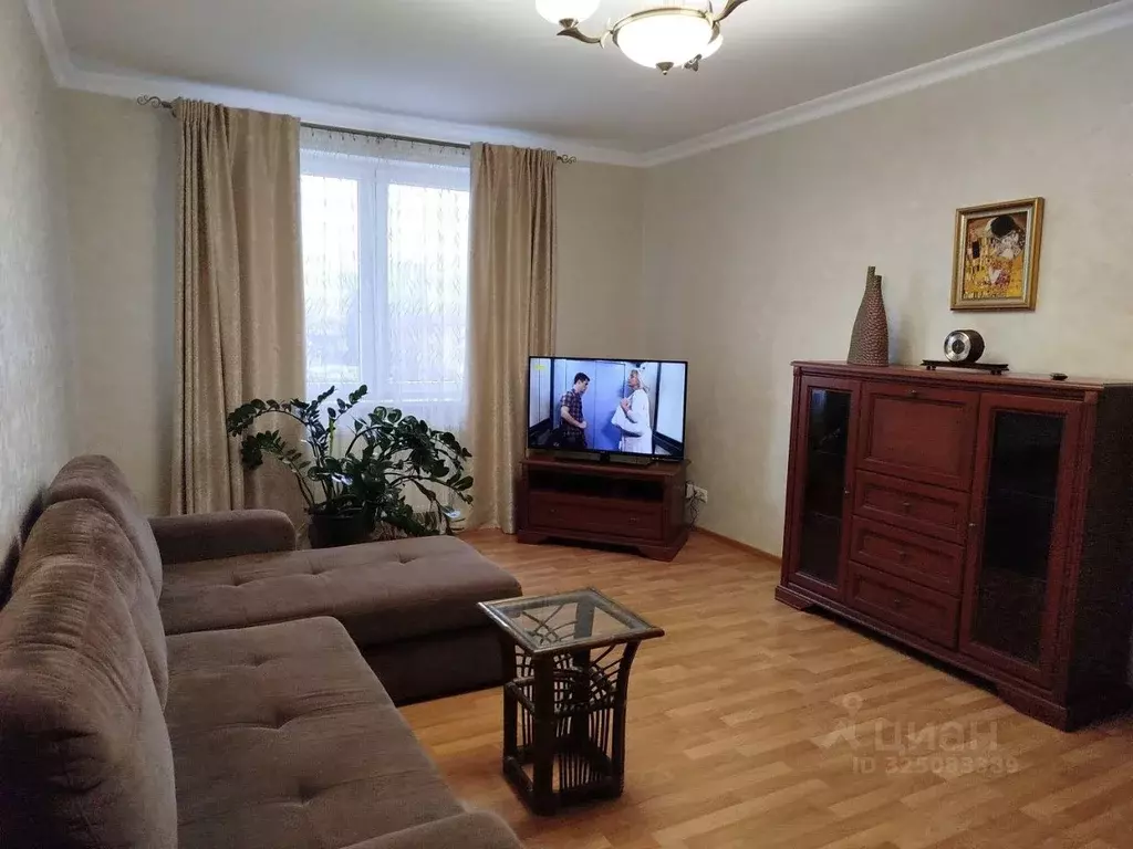 3-к кв. Калининградская область, Калининград Орудийная ул., 30Б (85.0 ... - Фото 1