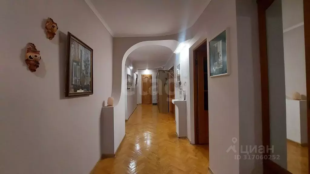 4-к кв. Липецкая область, Липецк Коммунальная ул., 14 (115.0 м) - Фото 1