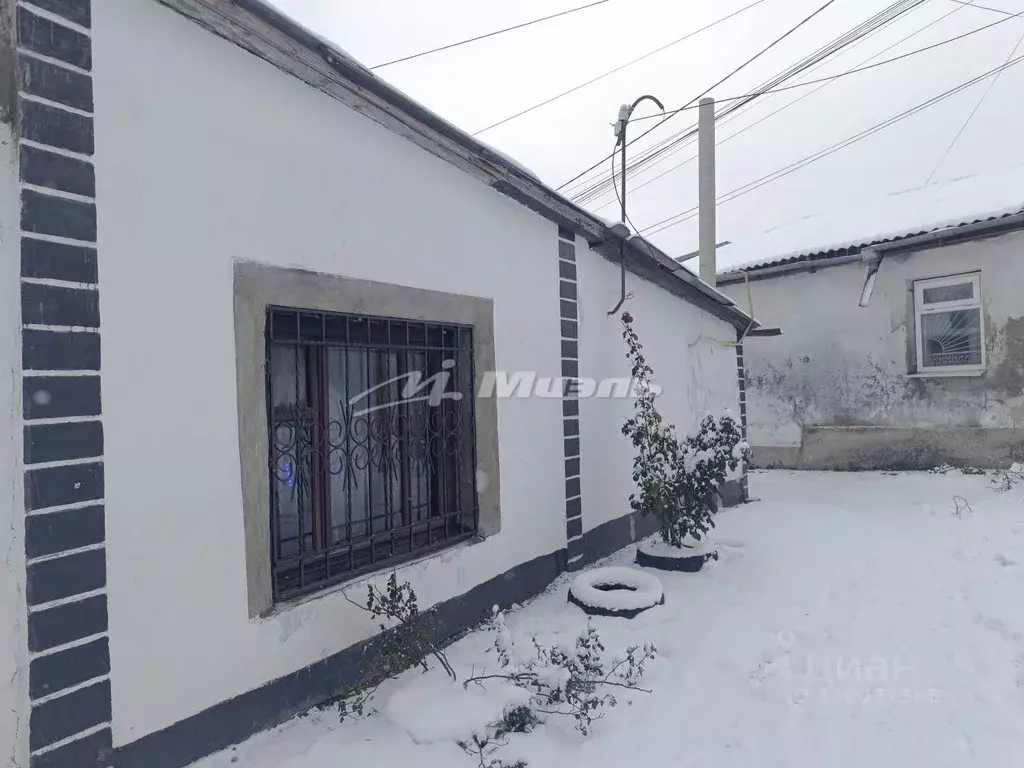 Дом в Крым, Симферополь пл. Ленина (32 м) - Фото 1