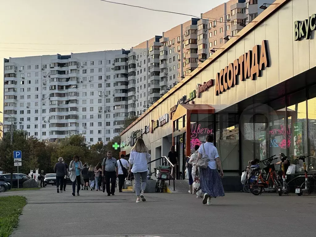Помещение, 100 м в Жилом массиве на Трафике - Фото 0