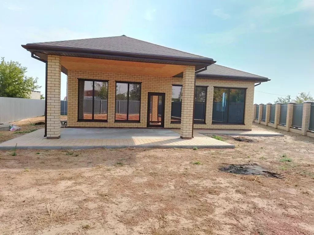 Дом в Волгоградская область, Волгоград ул. Курортная, 2А (138 м) - Фото 1