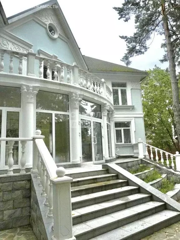 Дом в Балашиха, микрорайон Салтыковка, улица Лесные Поляны, 140 (450 ... - Фото 0