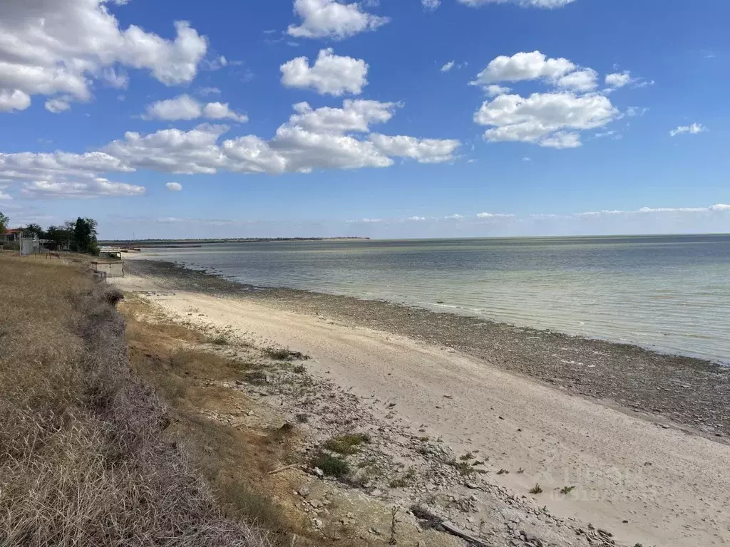 Участок в Ростовская область, Неклиновский район, с. Натальевка ул. ... - Фото 1